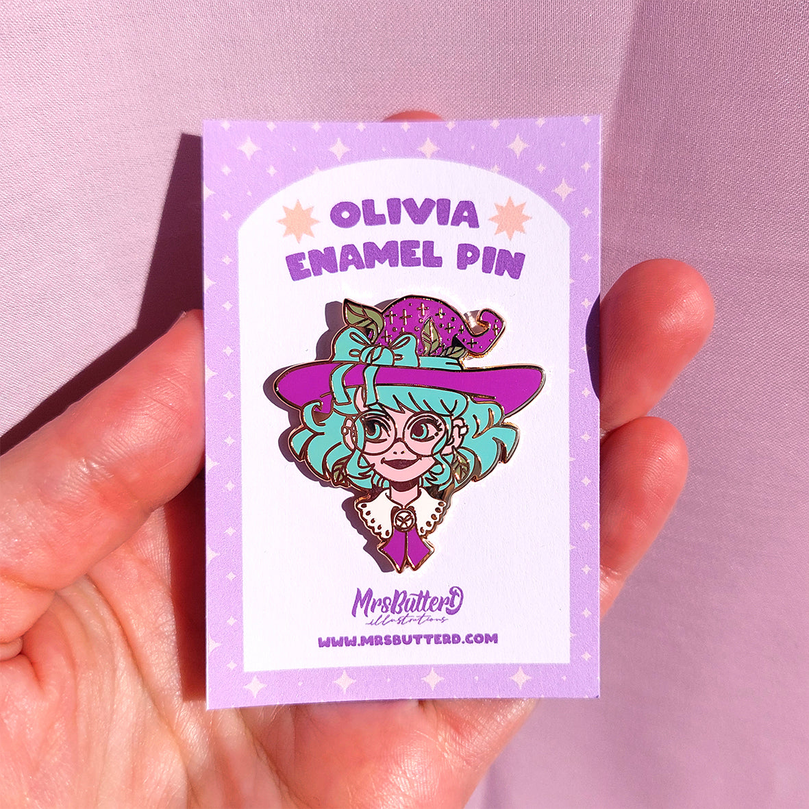 Olivia \\ Enamel Pin