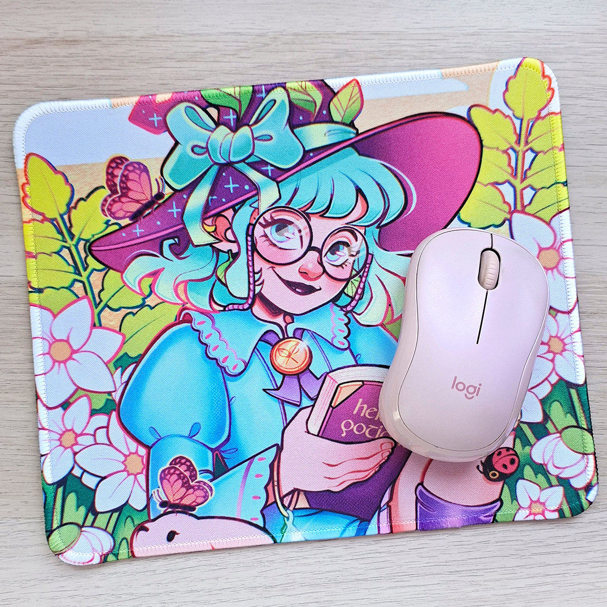 Wild Herbs & herbal books \\ Mousepad